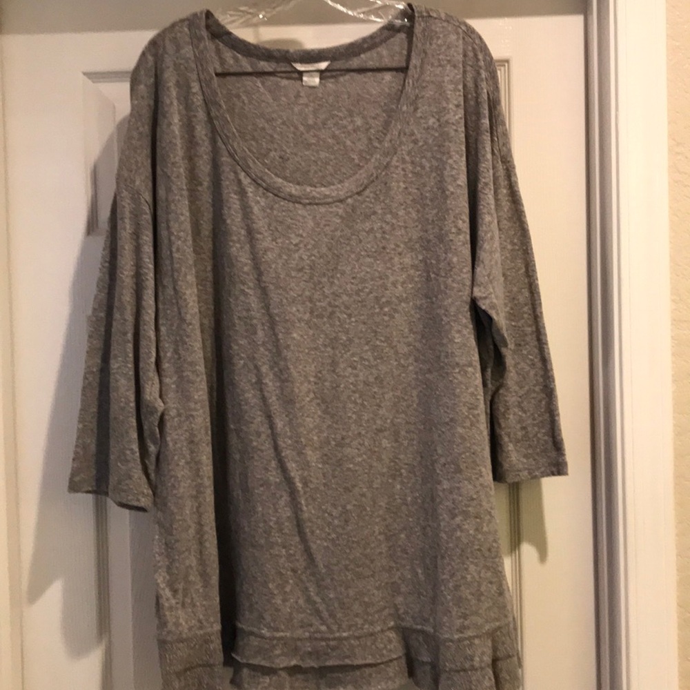 Caslon Gray Ruffle Hem Short Sleeve Shirt Size 3X